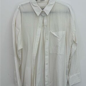 Abercrombie & Fitch Women’s Cream Textured Button-Up Shirt